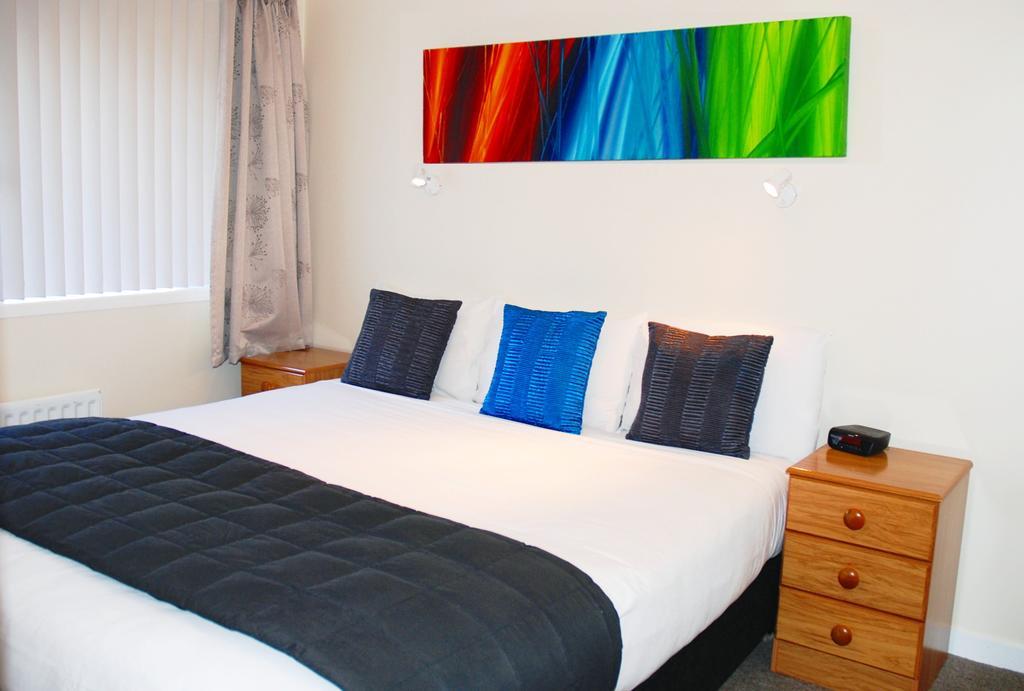 Almond Court Motel Alexandra Phòng bức ảnh