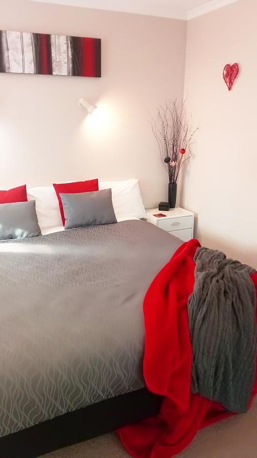 Almond Court Motel Alexandra Ngoại thất bức ảnh